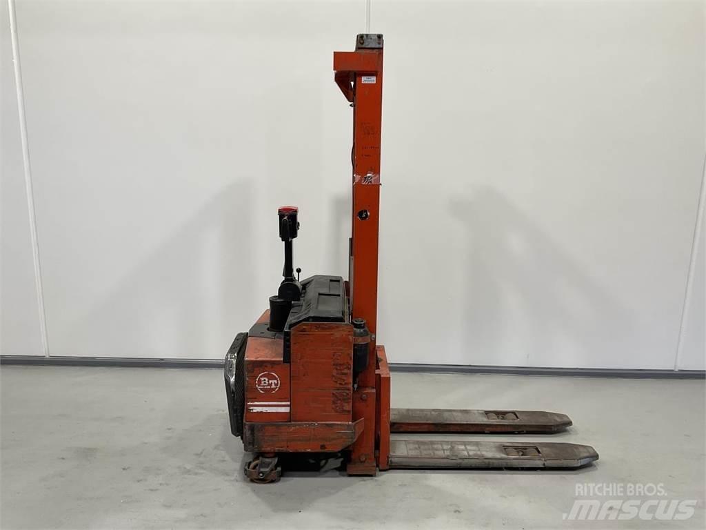 BT LSV 1250 E/10 Apiladores eléctricos autopropulsados