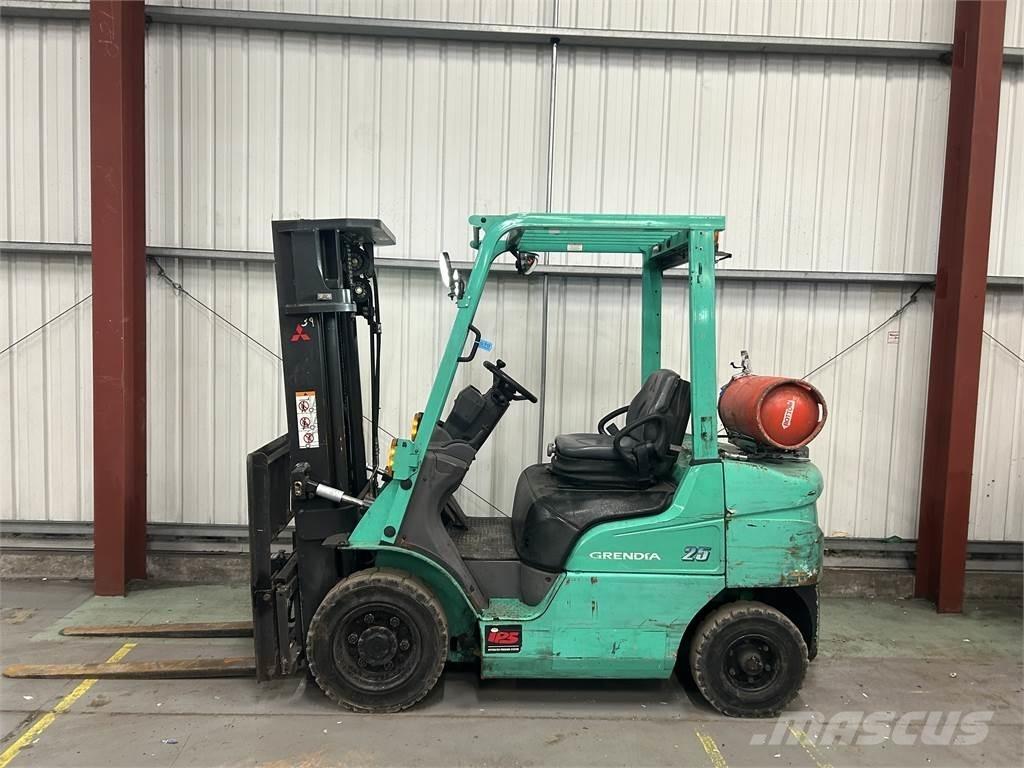 Mitsubishi FG25NT Carretillas LPG