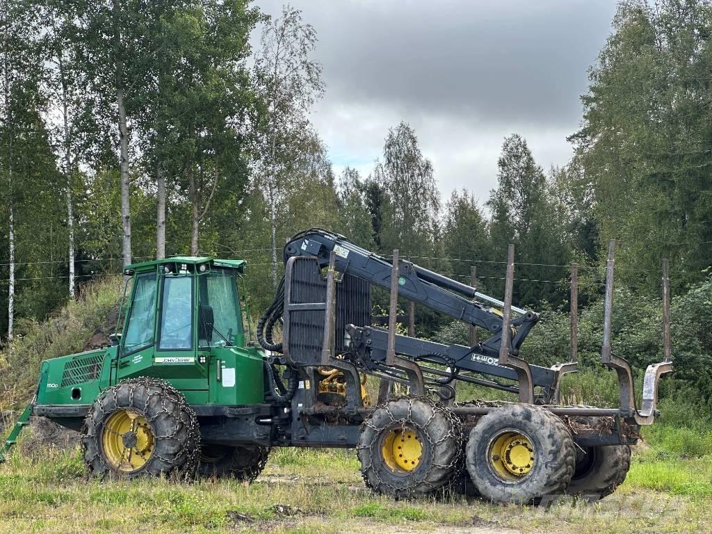 John Deere 1110 D Autocargadoras