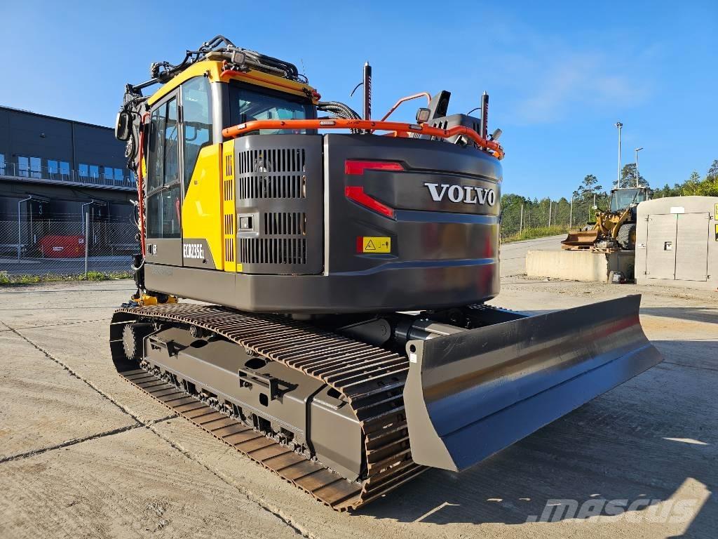 Volvo ECR235EL Excavadoras de cadenas