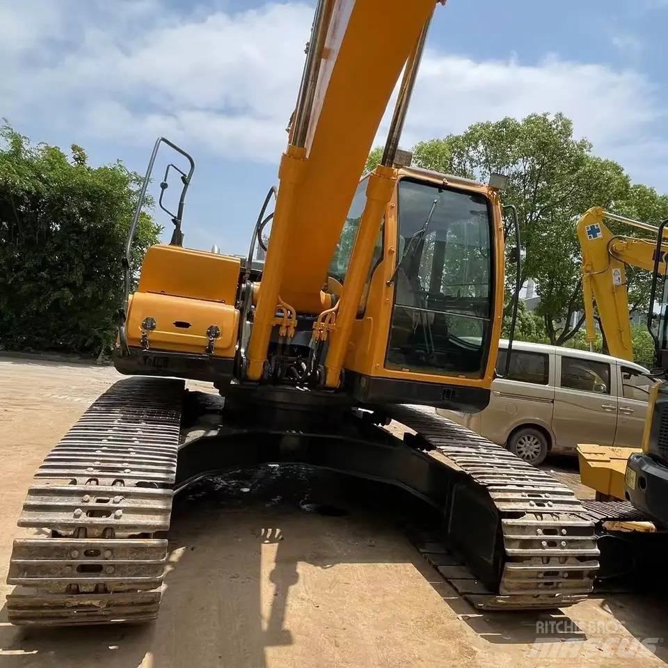 Hyundai R220-9s Excavadoras de cadenas