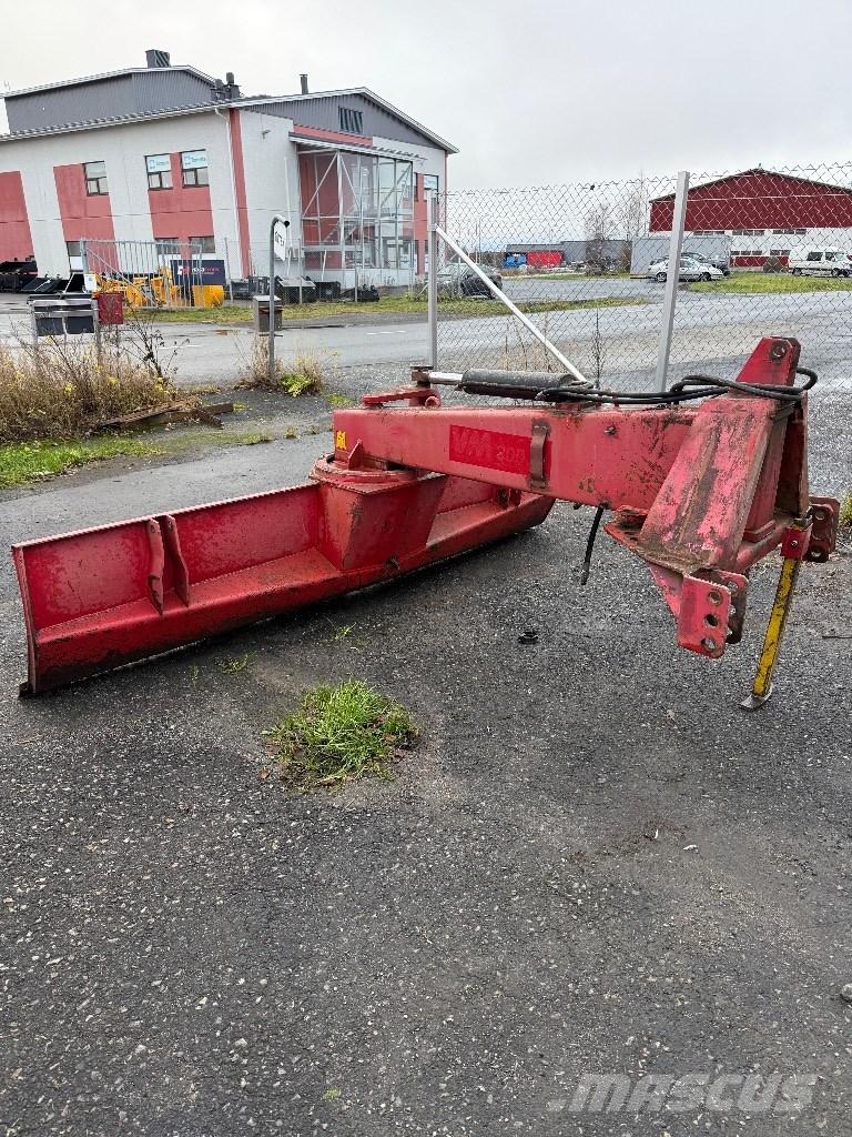 VM 300 JH 2 Rastras para caminos