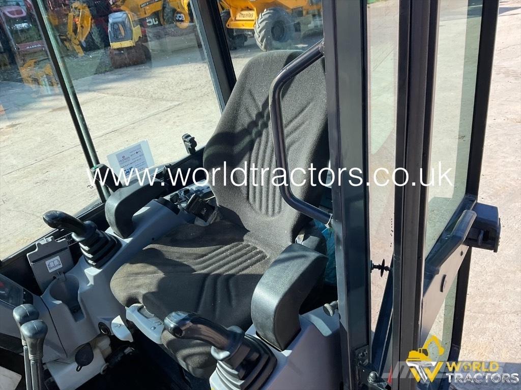 Kubota U 27-4 Mini excavadoras < 7t