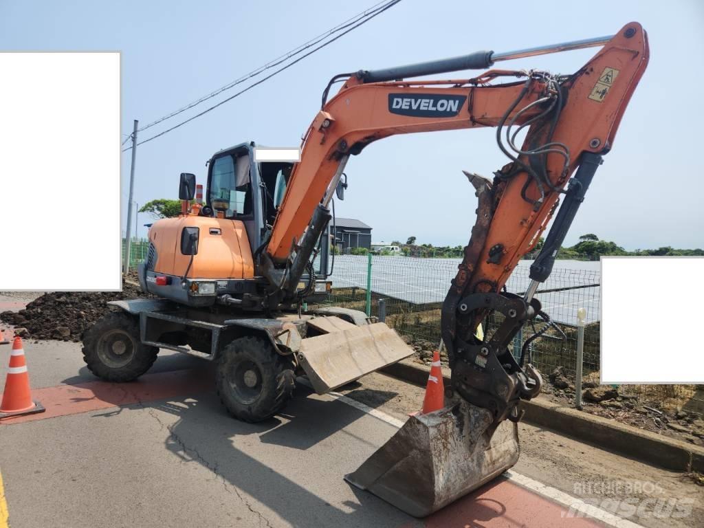 Doosan DX 55 W Excavadoras de ruedas