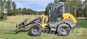 Mecalac AX850 Cargadoras sobre ruedas