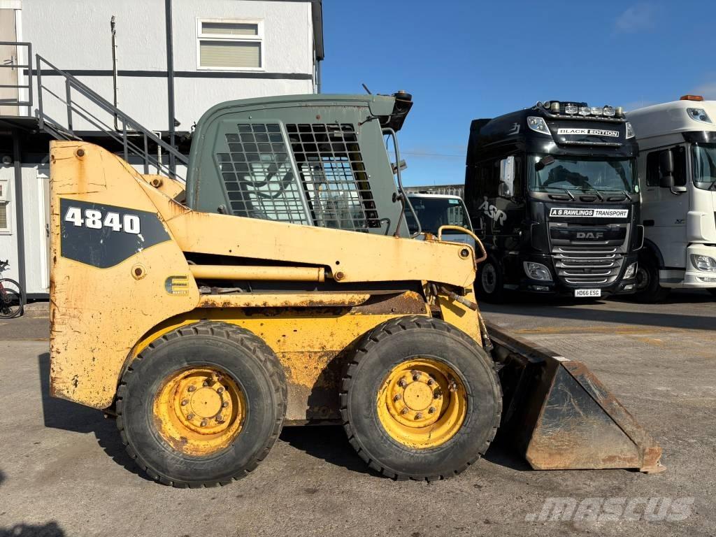 Gehl 4840 Minicargadoras