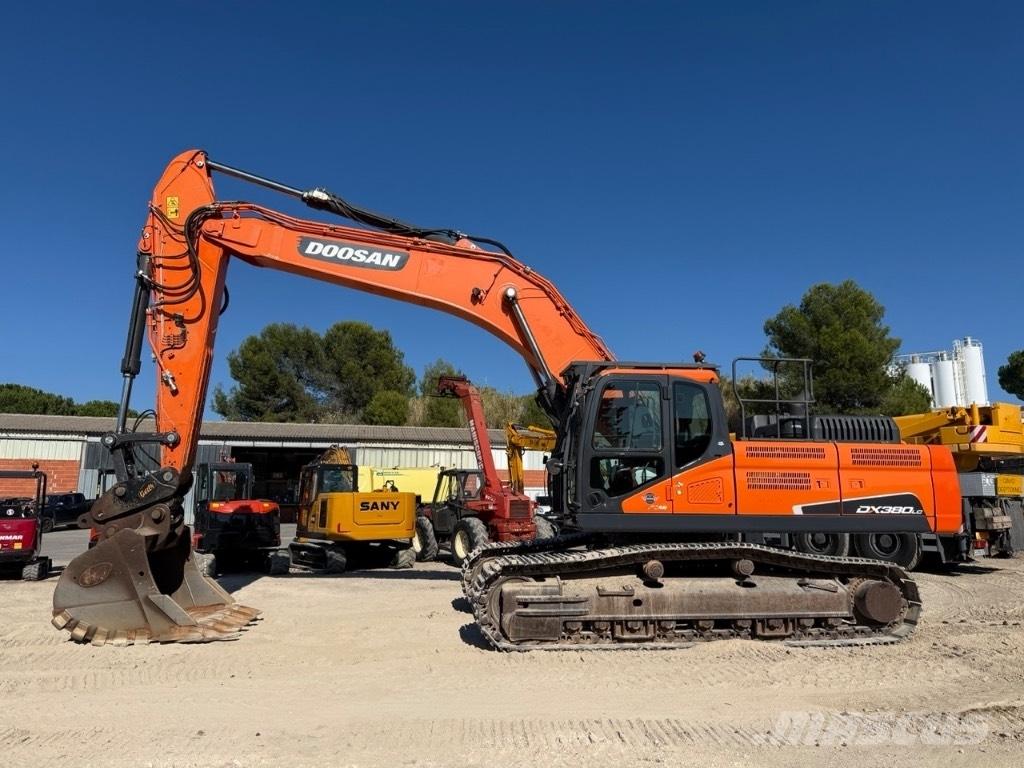 Doosan DX 380 LC Excavadoras de cadenas