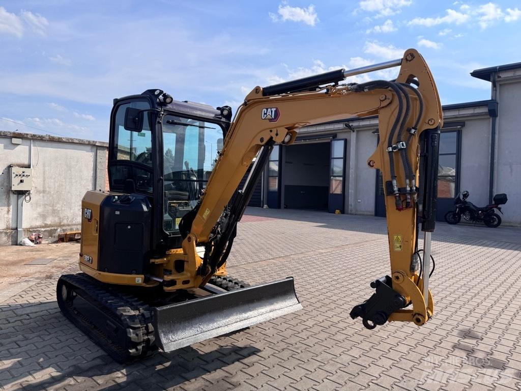 CAT 302.7 D CR Mini excavadoras < 7t