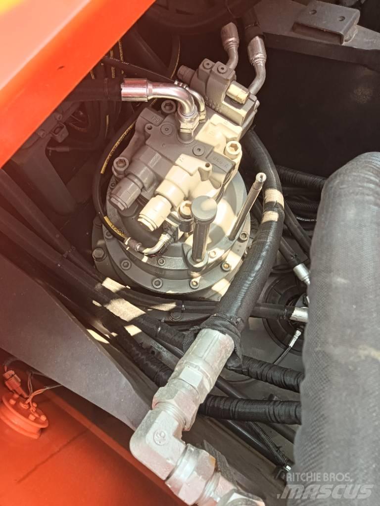 Hitachi ZX 240 Excavadoras de cadenas