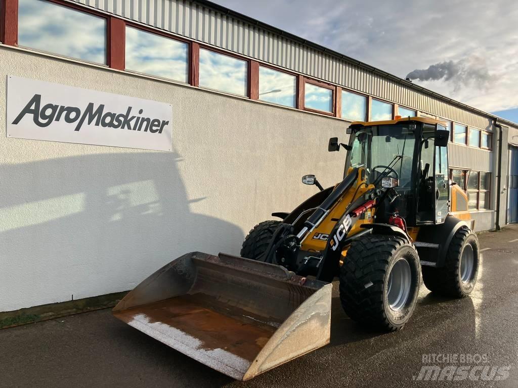 JCB 409 STAGE V - AGRI Palas cargadoras