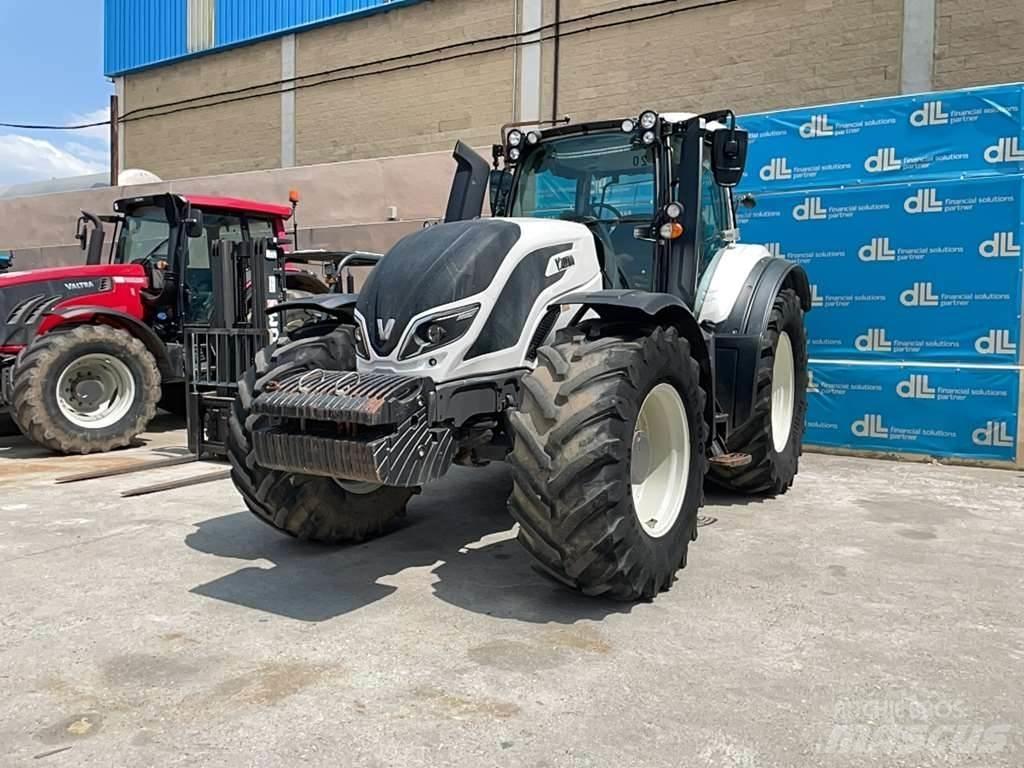 Valtra T174E Tractores