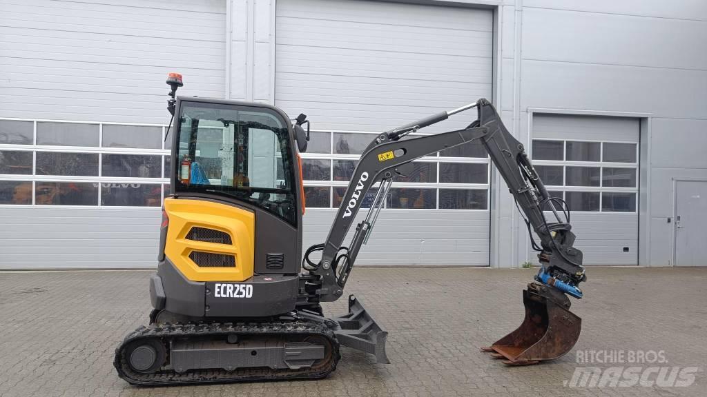 Volvo ECR 25 D Mini excavadoras < 7t
