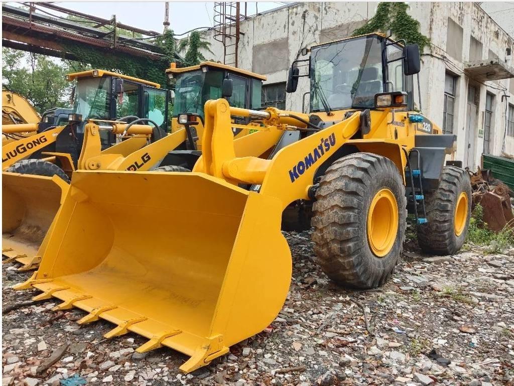 Komatsu WA 320-5 Cargadoras sobre ruedas