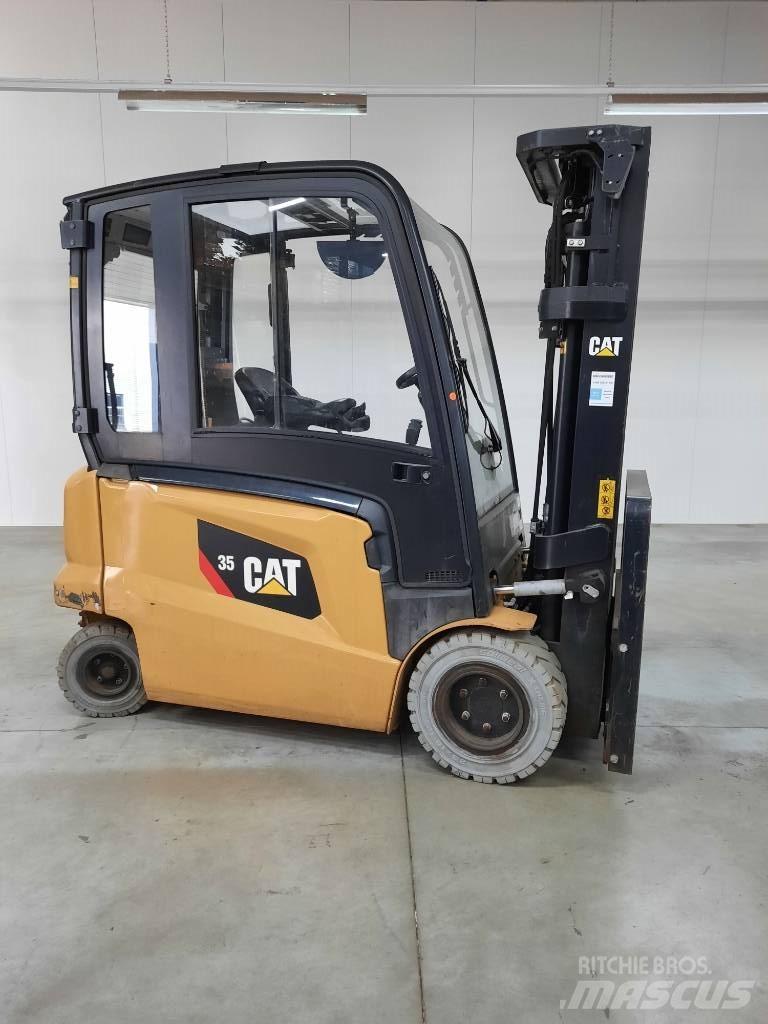 CAT EP35N Carretillas de horquilla eléctrica