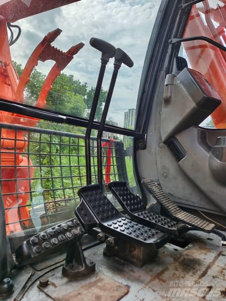 Hitachi EX 200-3 Excavadoras de cadenas