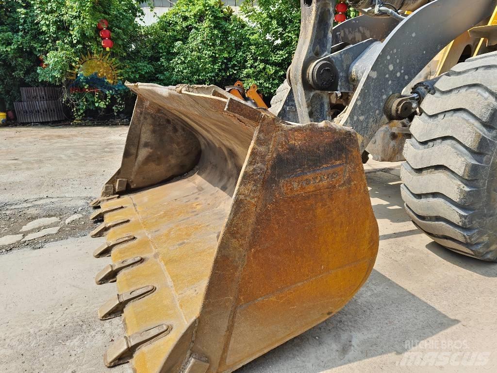 Volvo L 105 Cargadoras sobre ruedas