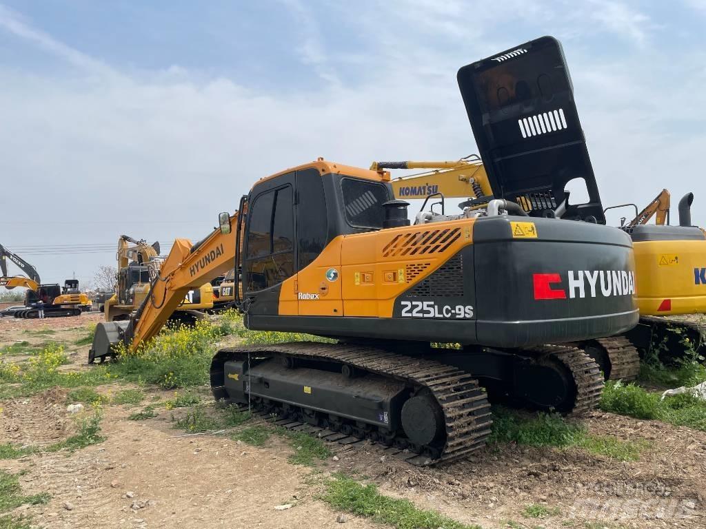 Hyundai 225LC-9S Excavadoras de cadenas
