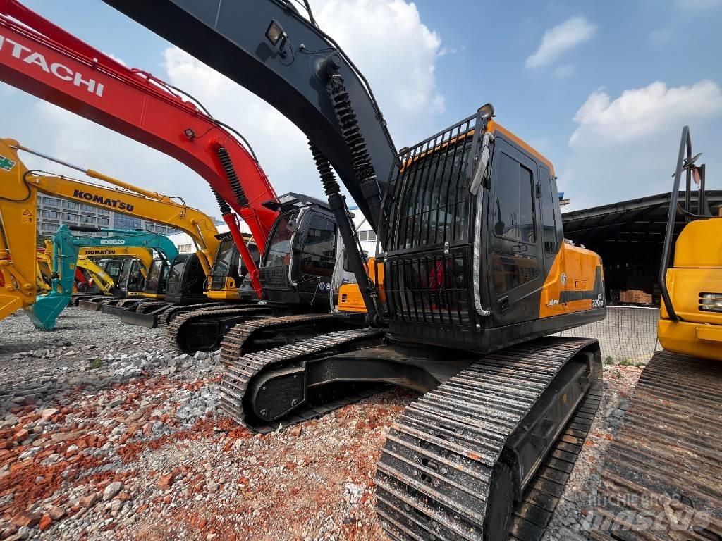 Hyundai HX 220 HD Excavadoras de cadenas
