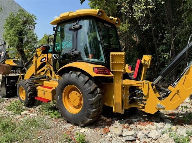 CAT 420 F Retrocargadoras
