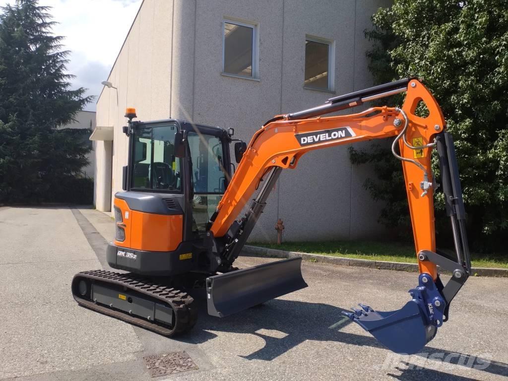 Develon DX 35 Z-7 Mini excavadoras < 7t