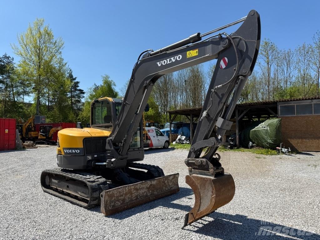 Volvo ECR88D Excavadoras 7t - 12t