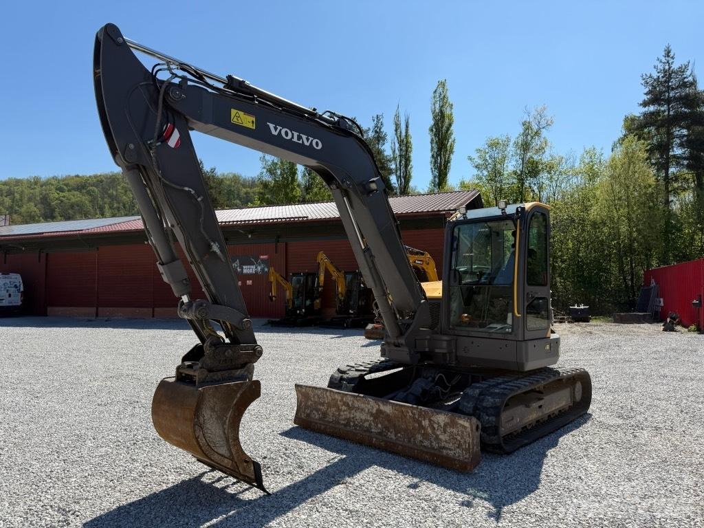 Volvo ECR88D Excavadoras 7t - 12t