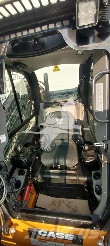 CASE DL550 Minicargadoras