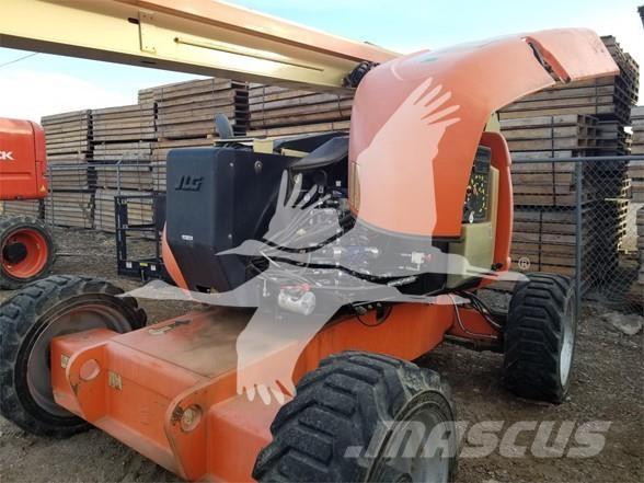JLG 600AJ Plataforma de trabajo articulada