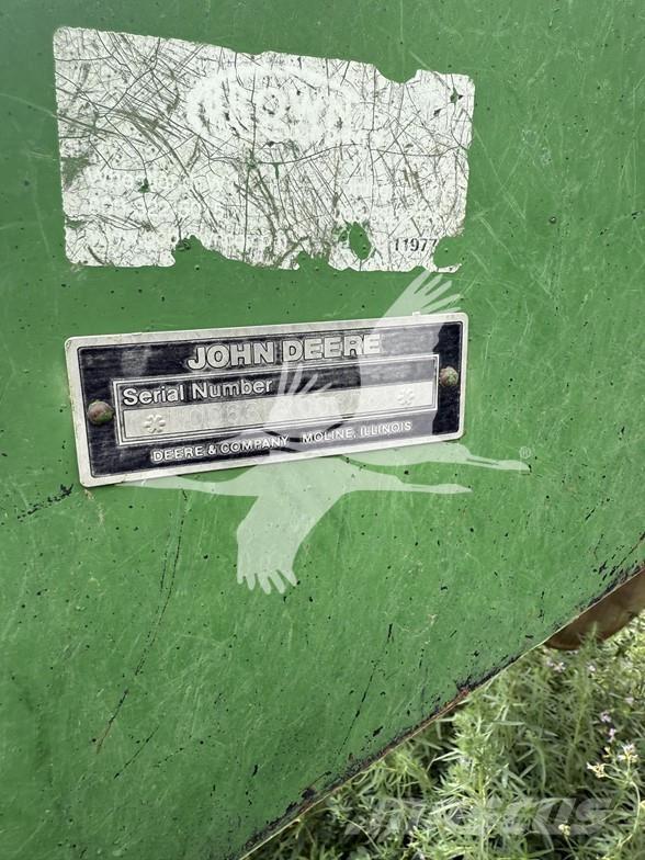 John Deere 630 Gradas de discos