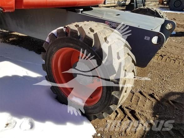 SkyJack SJ82T Plataformas de trabajo telescópica