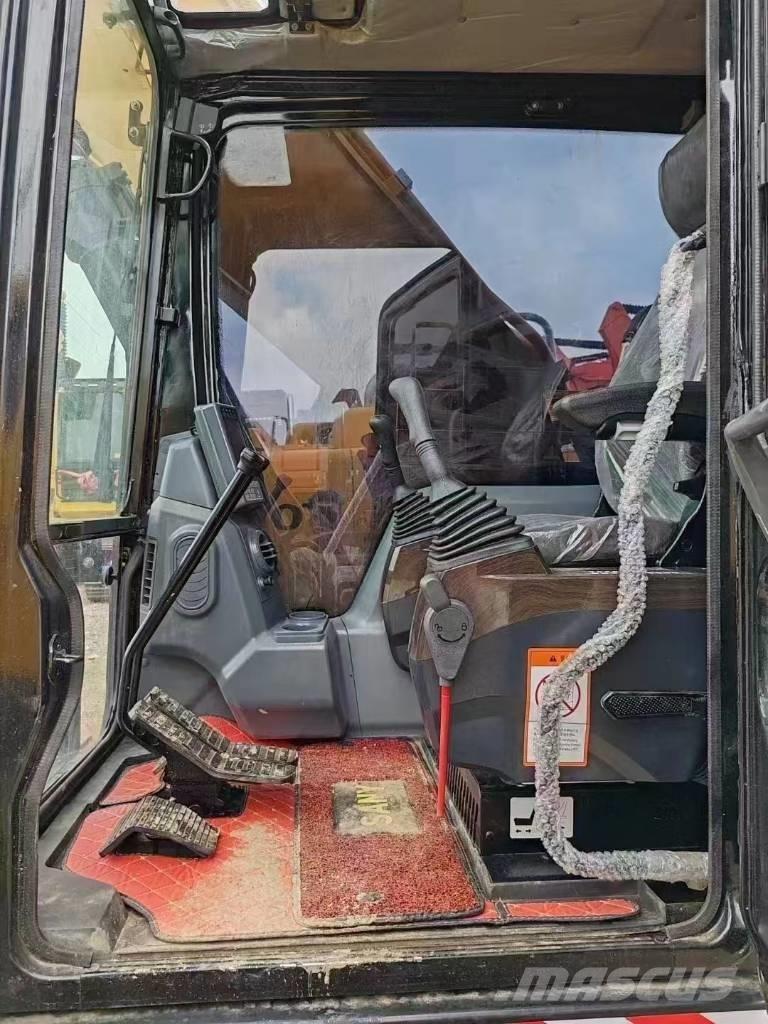 Sany SY215C Excavadoras de cadenas