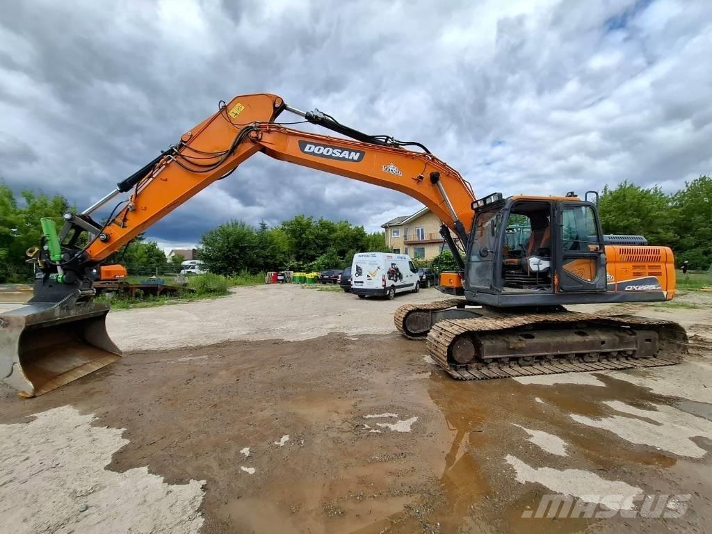 Doosan DX 225 LC-5 Excavadoras de cadenas