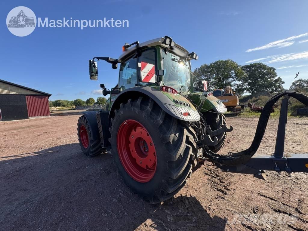 Fendt 724 Vario Tractores