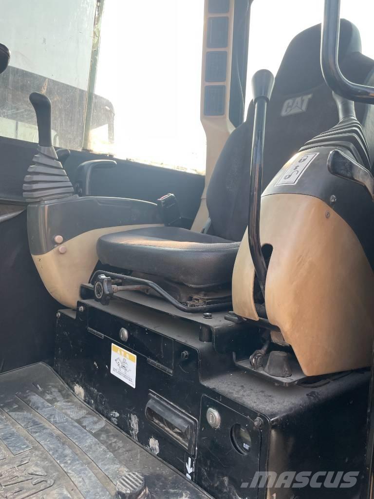 CAT 306 Mini excavadoras < 7t