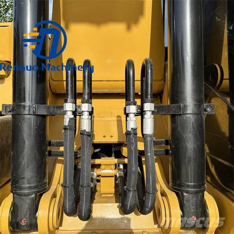 CAT 320 D2 Excavadoras de cadenas