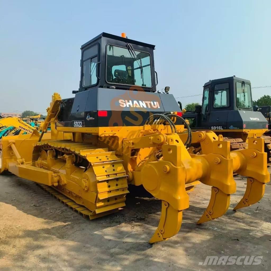 Shantui SD 22 Buldozer sobre oruga