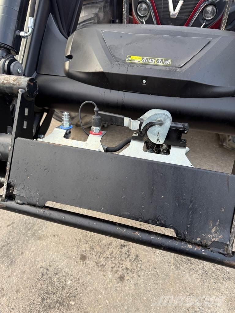 Valtra T234 Tractores