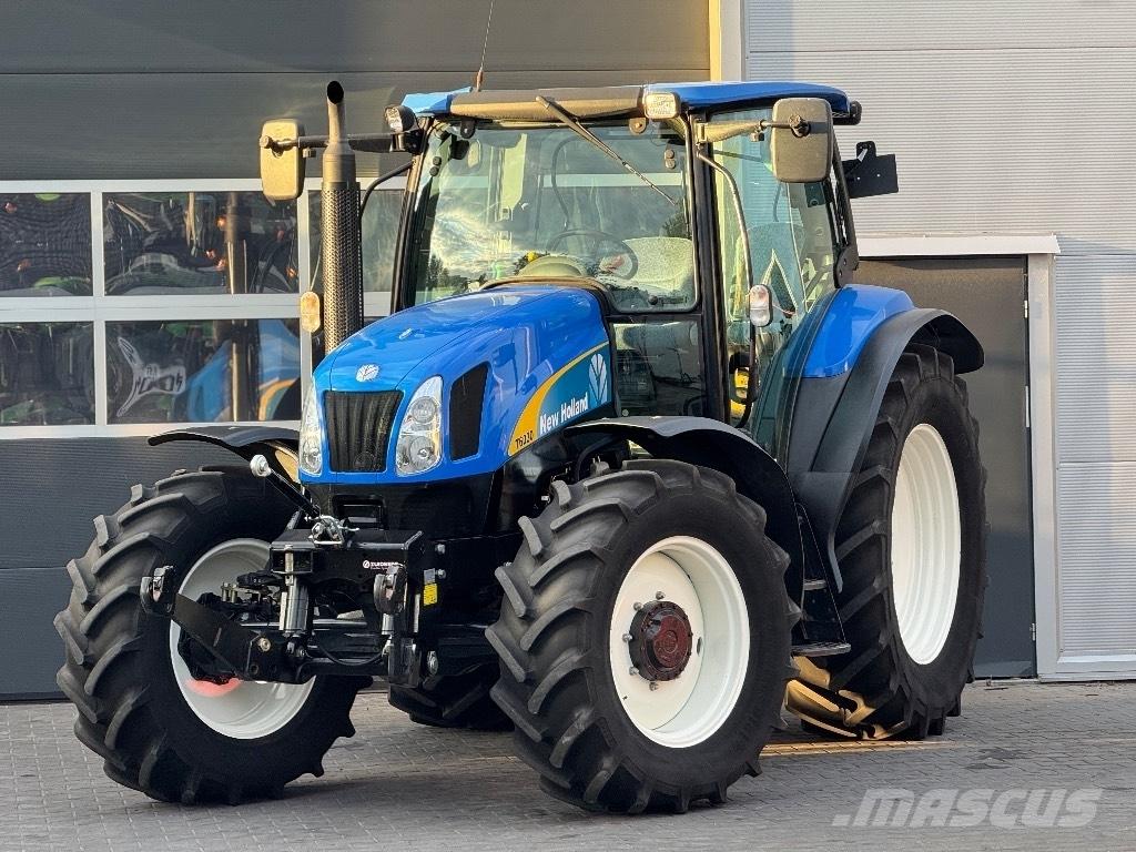 New Holland T 6030 Tractores