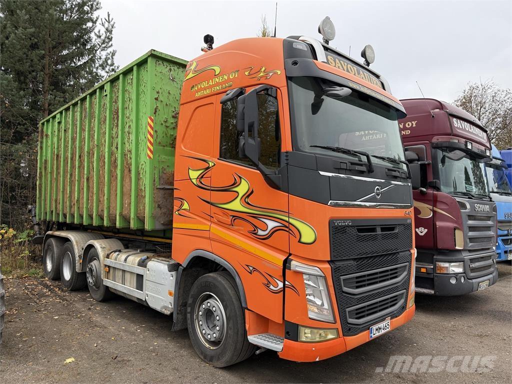 Volvo FH13 540 8X2 Camiones polibrazo