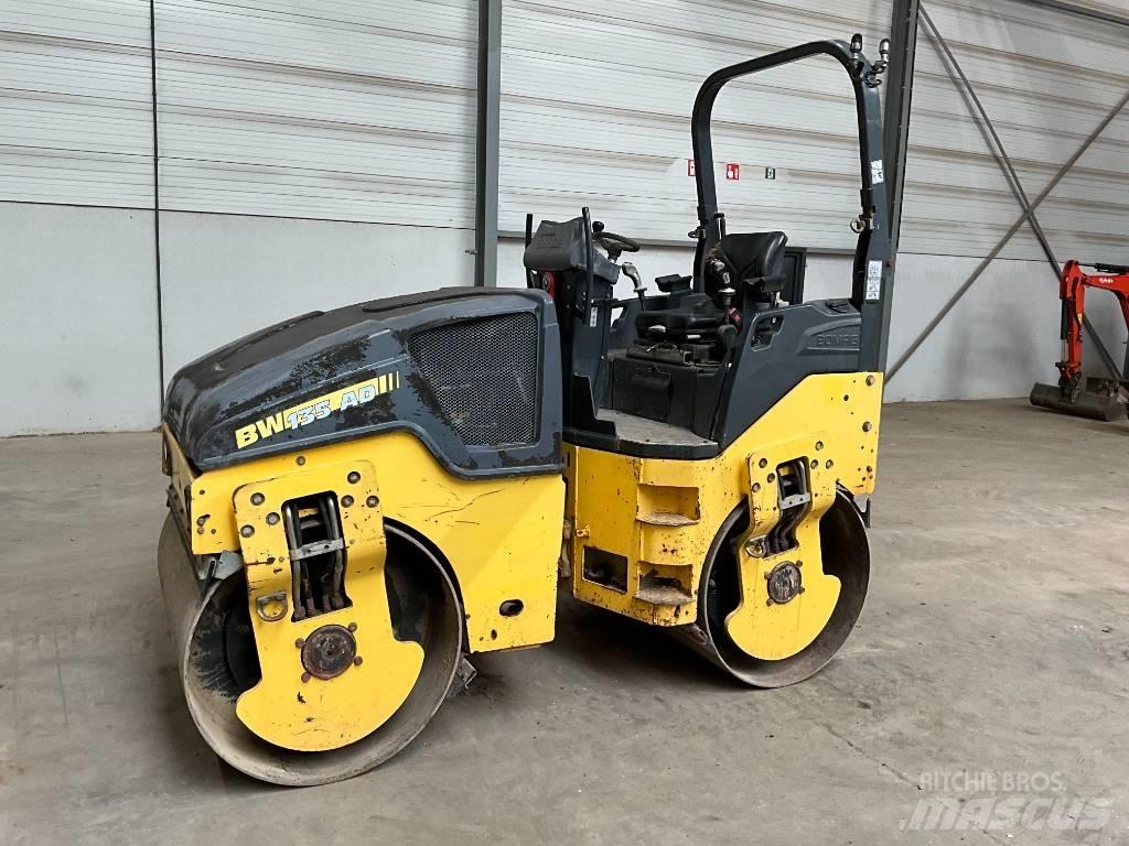 Bomag BW 135 AD-5 Rodillos de doble tambor