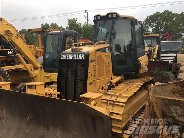 CAT D 5 K Buldozer sobre oruga