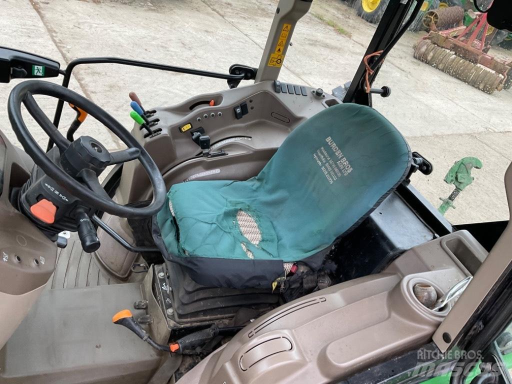 John Deere 5090 GF Tractores