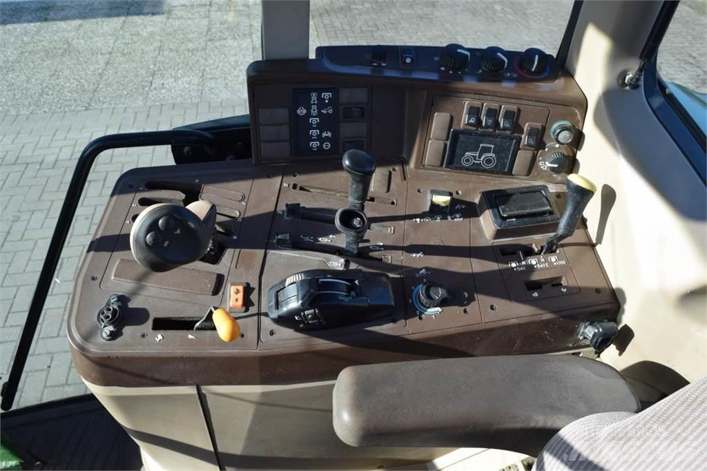 John Deere 6410 Tractores