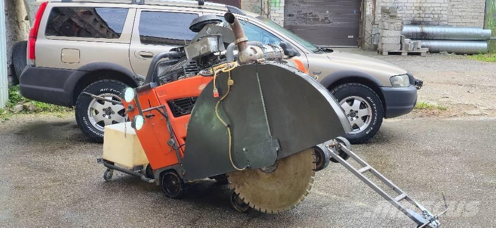Husqvarna fs7000 Excavadoras de zanjas
