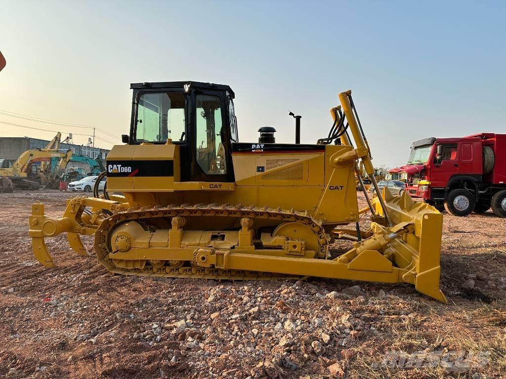 CAT D 6 G Buldozer sobre oruga