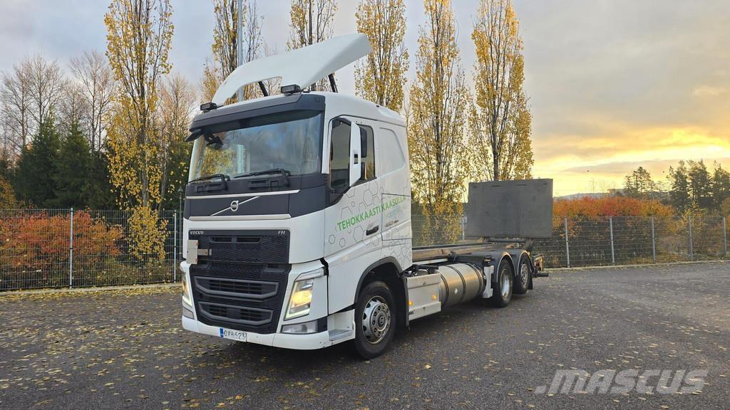 Volvo FH Camiones con gancho