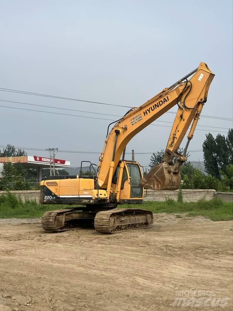 Hyundai R220-9S Excavadoras de cadenas