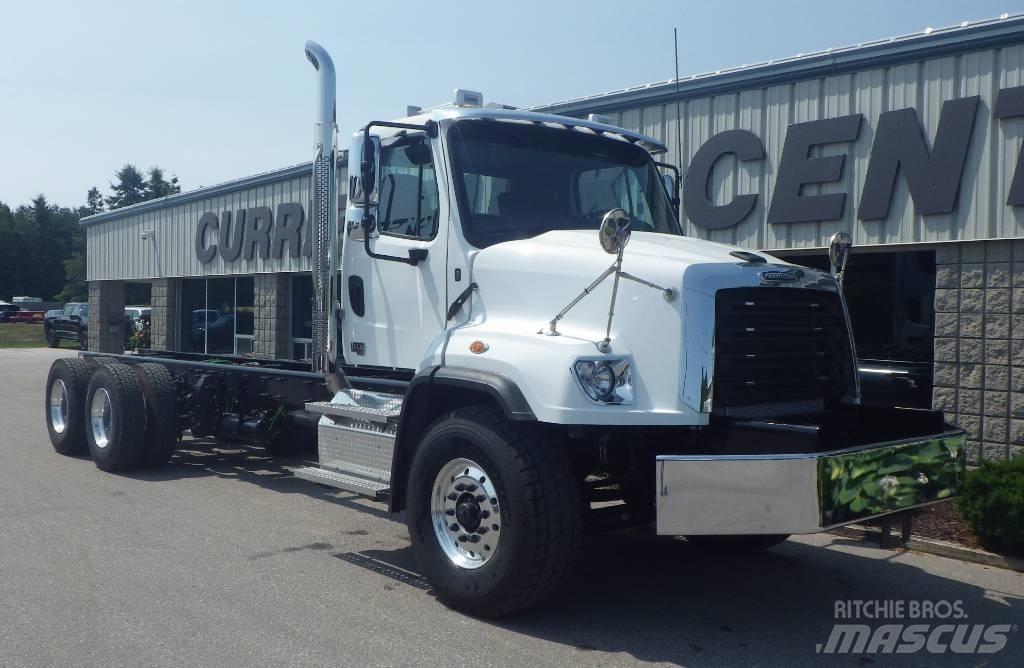 Freightliner 114 SD Camiones chasis