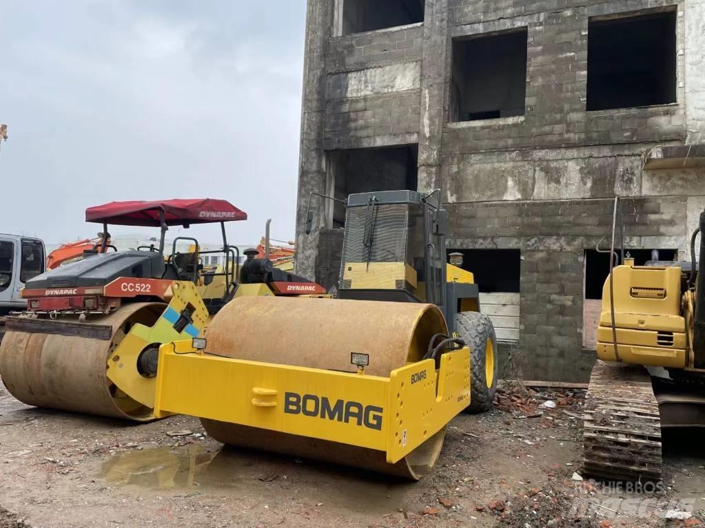 Bomag BW 217 Rodillos de un solo tambor