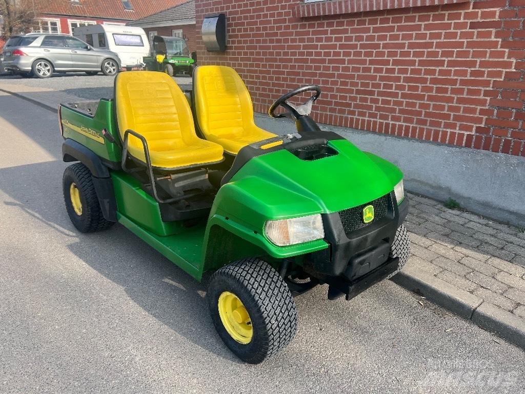 John Deere Gator CX Maquinaria para servicios públicos